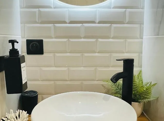 Gare A 3 Min A Pied De La Gare * Нанси